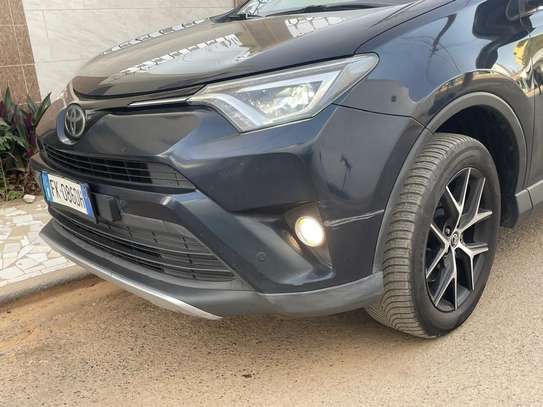 TOYOTA RAV4 4/2 ,2017 image 11