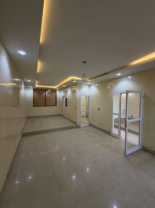 UNE VILLA R+2 A LOUER image 1