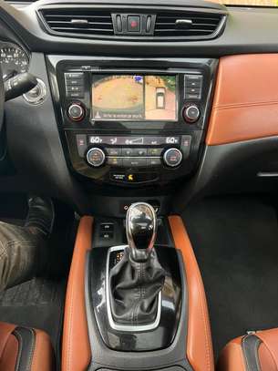 NISSAN ROGUE ANNÉE 2018 FULL OPTION image 6