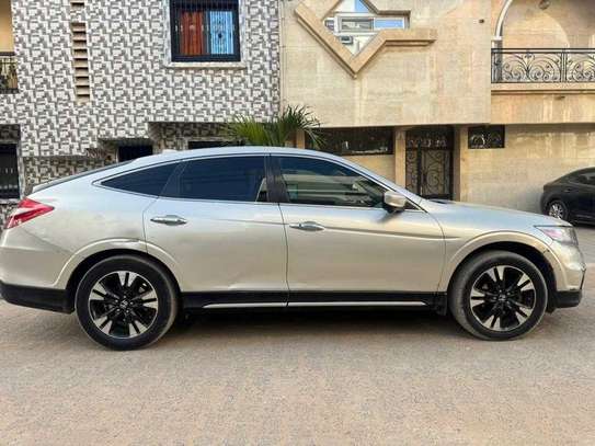 Honda Crosstour  2015 image 3