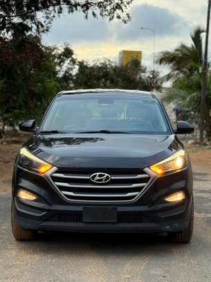 Hyundai tucson image 7