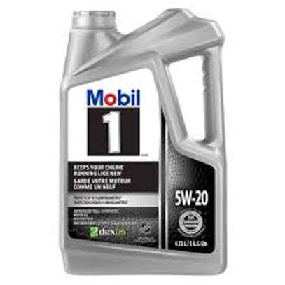Vends huile moteur image 2