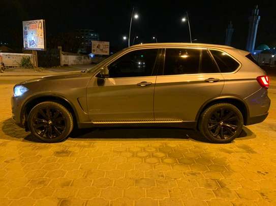 BMW X5  2016 image 2