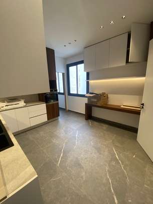 Penthouse à louer au Almadie image 4