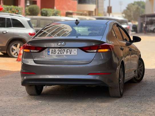 Location Hyundai Elantra 2018 image 12