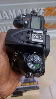 Nikon D7200 image 1