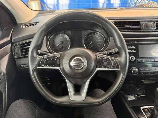 NISSAN QASHQAI 2017 image 5