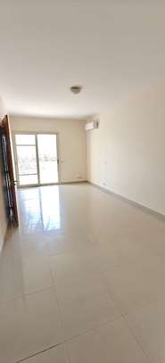 MAGNIFIQUE APPARTEMENT DEUX CHAMBRES A MERMOZ FACE A LA MER image 10