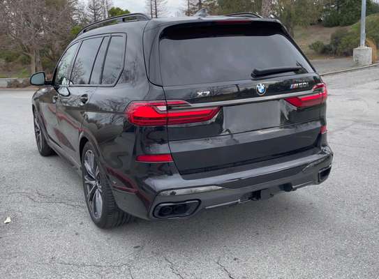 BMW X7 M50I 2021  V8 image 8