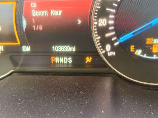 Ford Explorer Platinium 2017 image 5