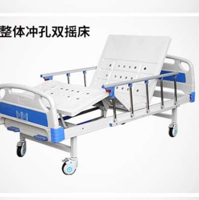 Lit médicalisé multifonctions image 2