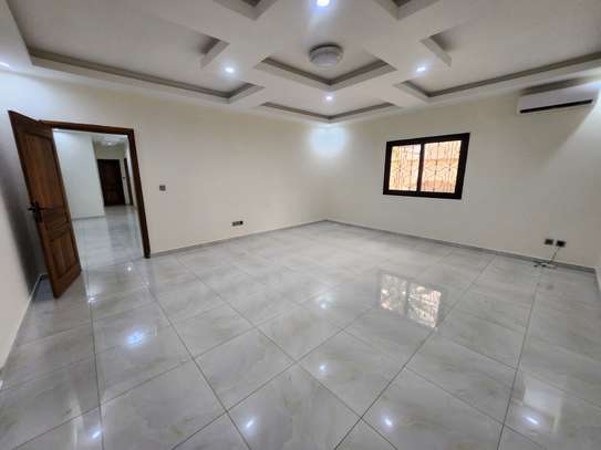 Appartement à louer à mermoz image 5