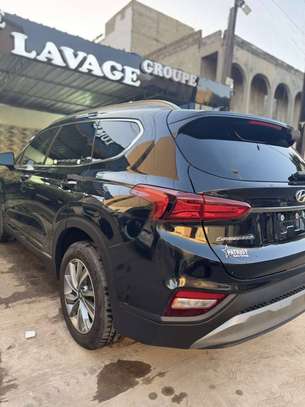 HYUNDAI SANTA FE 2019 image 14