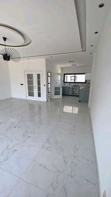 Appartement de 3 chambres et salon aux Almadies image 7