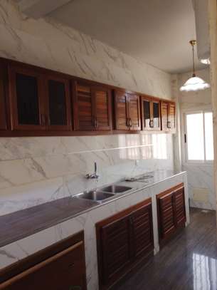 APPARTEMENT A LOUER MAMELLES CITE MBACKIYOU FAYR image 6