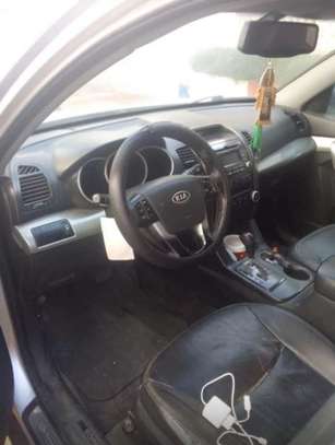 Kia  Sorento image 3