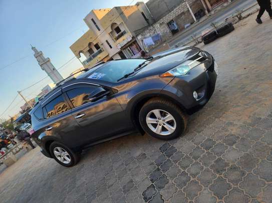Toyota année 2014 image 3