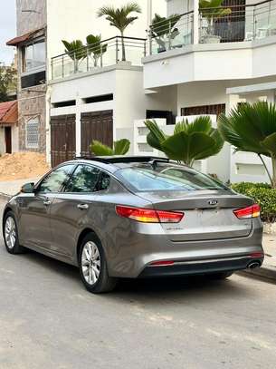 Kia Optima Gris Métallisé Berline 4 portes image 7