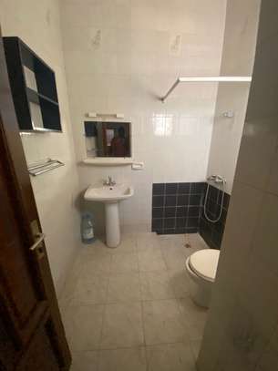 Maison à louer au Almadies image 5