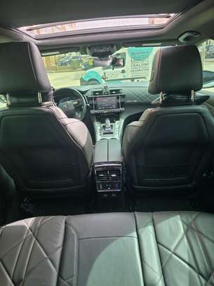 Citroen DS7 2019 image 8
