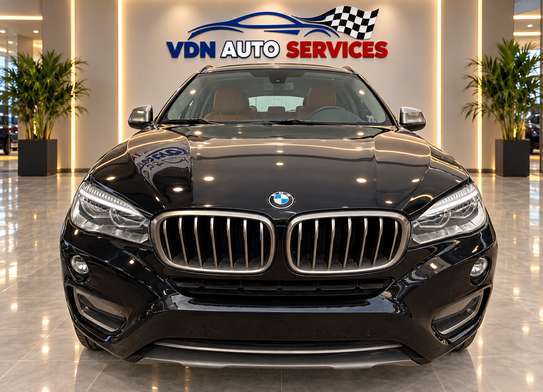 BMW X6 essence 2018 full options image 2