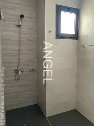 Ref_2507_PL  Appartements à louer à Ngor  . image 3