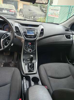 Hyundai Elantra 2016 image 6