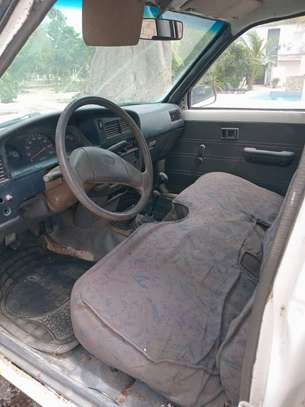 Pick up Toyota Hilux à vendre image 4