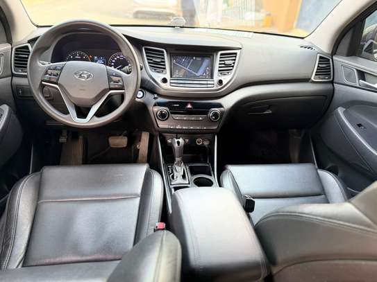 Hyundai  Tucson evgt 2017 image 11