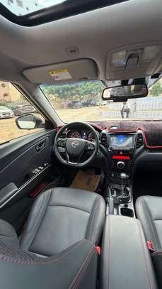 SsangYong Tivoli Air 2016 image 9