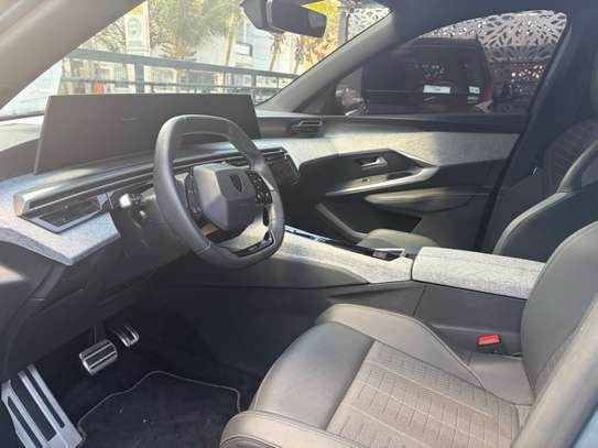 Peugeot 3008 quasi  neuf image 8
