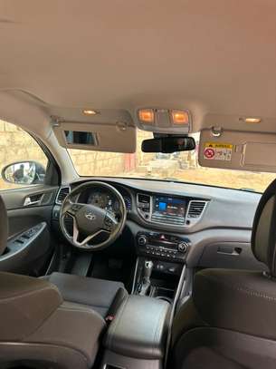 Hyundai Tucson 2018 image 2