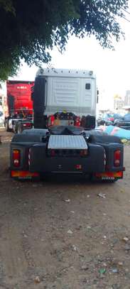 CAMION 10 ROUES MARQUE IVECO DIESEL image 6