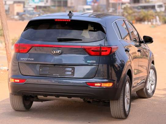 KIA SPORTAGE DIESEL 2017 image 9
