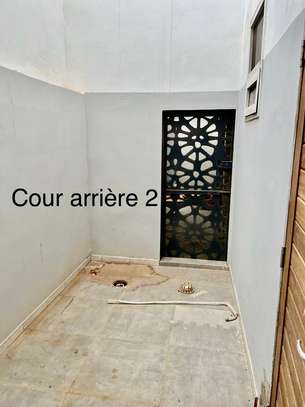 Villa R+2 TF à vendre à Kounoune dans une cité fermée image 11