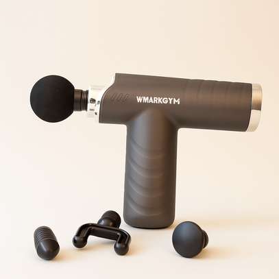 WMARK - Pistolet de massage à batterie avec 4 têtes image 6