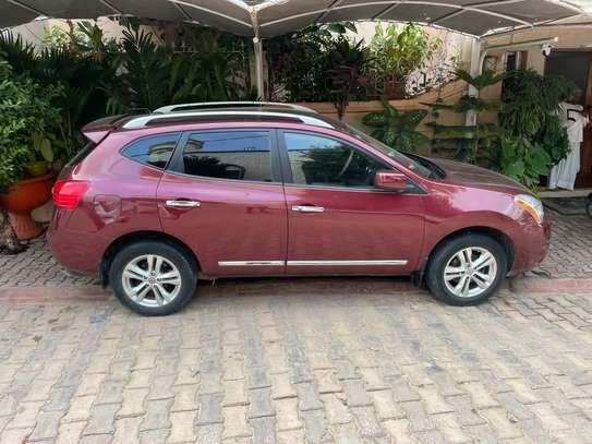 Nissan rogue image 4