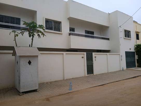 villa louer mermoz image 2