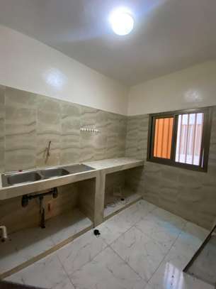 Superbe appartement de type F3 à louer à Mermoz Batrain image 9