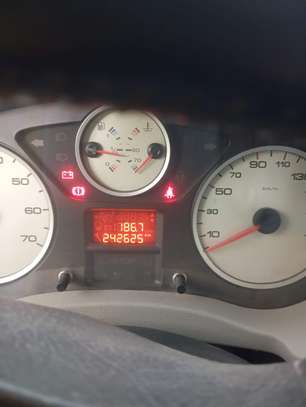 Fiat Ducato  9 Places Minibus image 3
