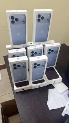 iPhone 18pro Max sim physique 2TB image 4