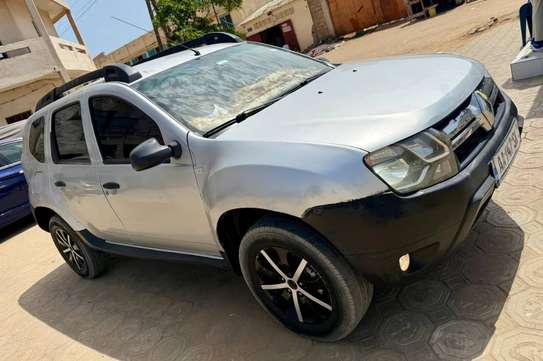 RENAULT DUSTER 2016 image 2