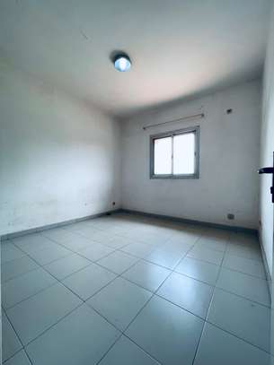 Studio spacieux à la Cité Kayraba image 3