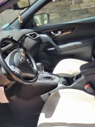 NISSAN QASHQAI 2016 4*4 image 6