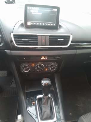 Mazda 3 2014 image 3