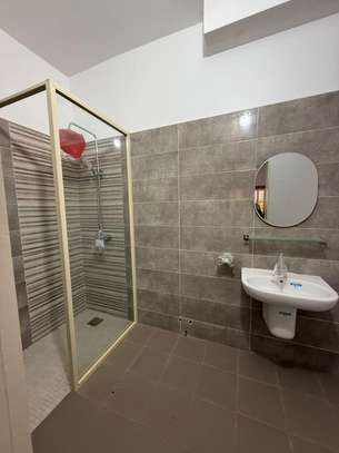 DEUX GRANDS APPARTEMENTS F5 SPACIEUX A LOUER A YOFF VIRAGE image 5