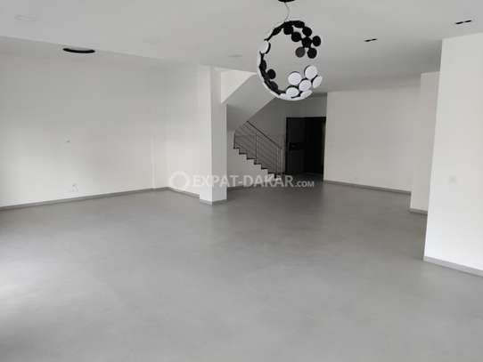 Magnifique duplex à louer aux Almadies image 15