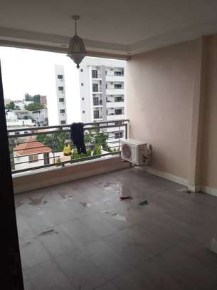 location appartement F4 pour bureau à Sotrac Mermoz image 2