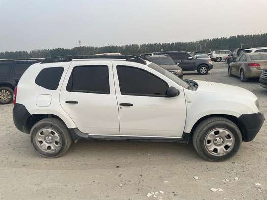 Renault Duster image 4