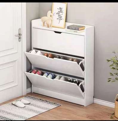 RANGEMENT DE CHAUSSURES EN BOIS image 1